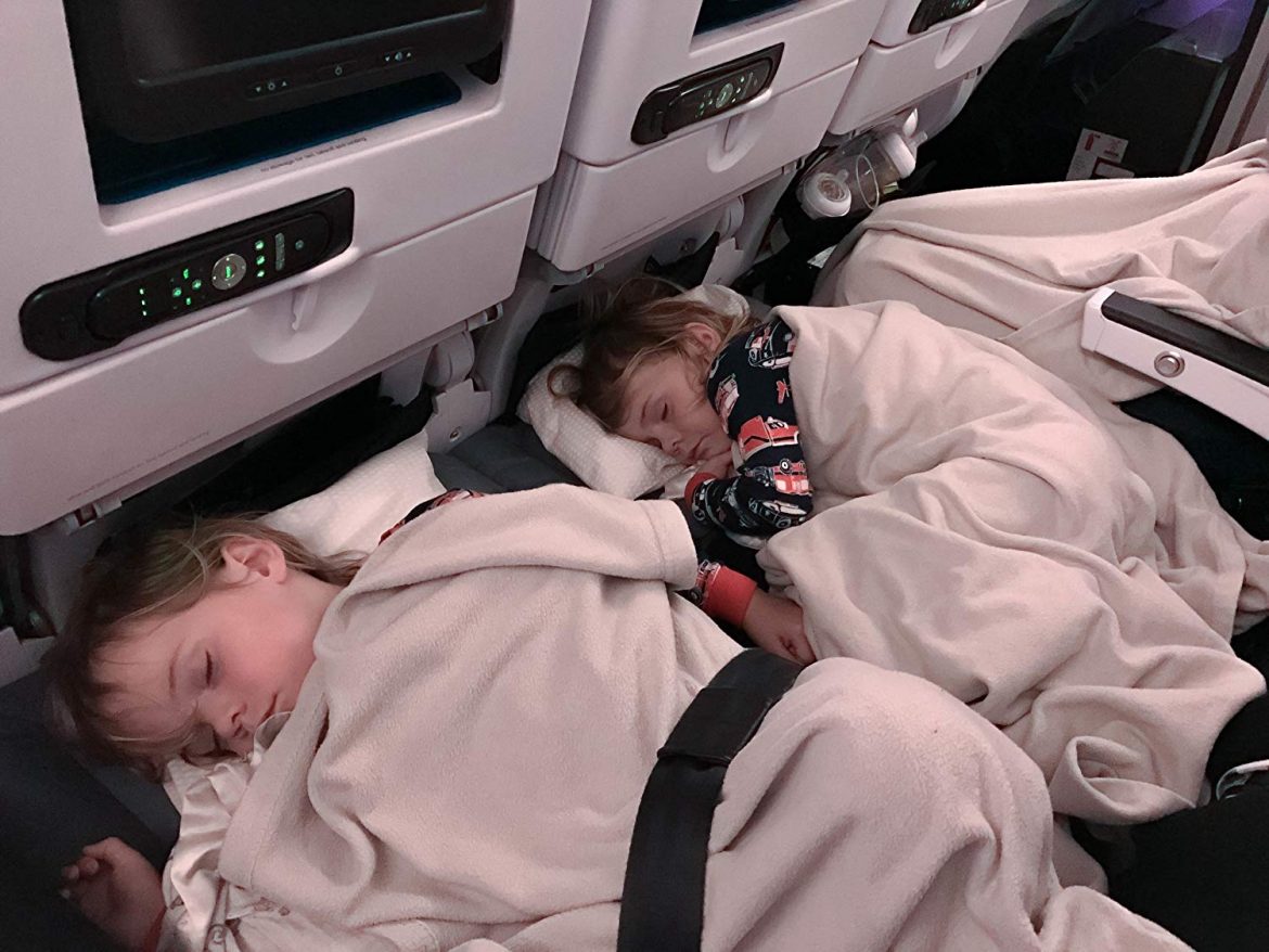 Pack This! Inflatable Airplane Seat Extension for Flying Kids