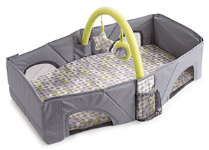 Summer Infant folding travel bed for infant